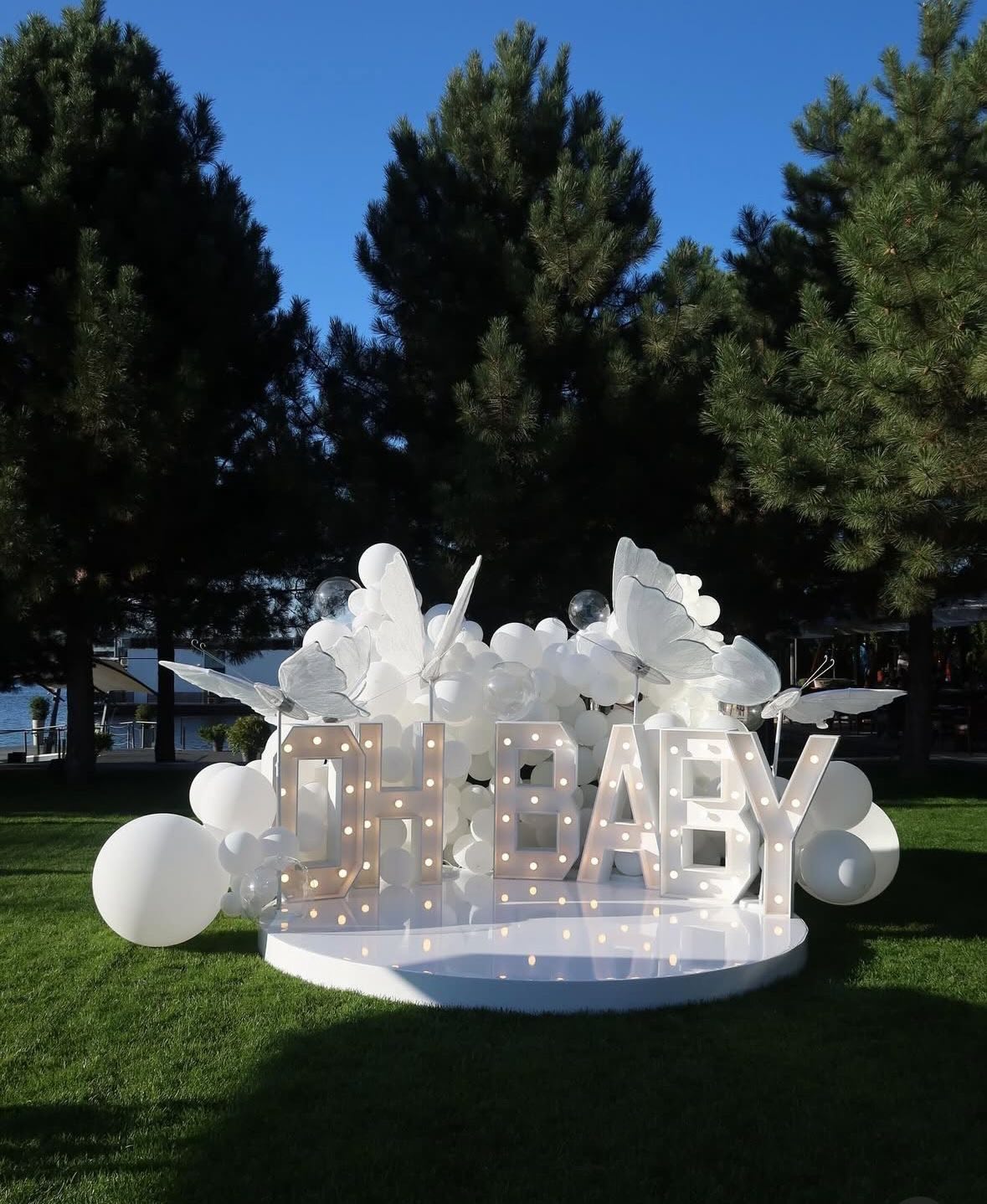 Event decoration