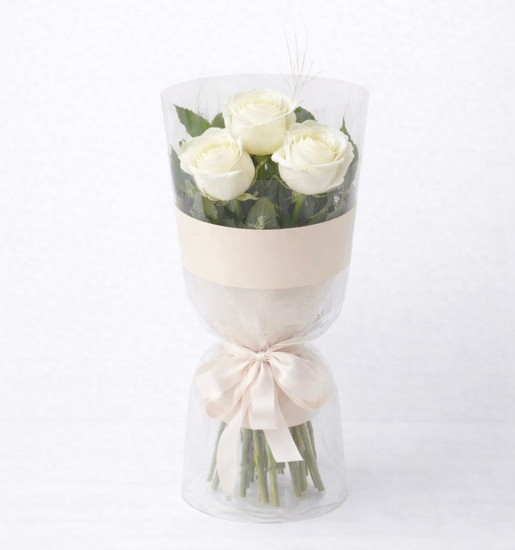 White Rose Trio in Tube Wrap