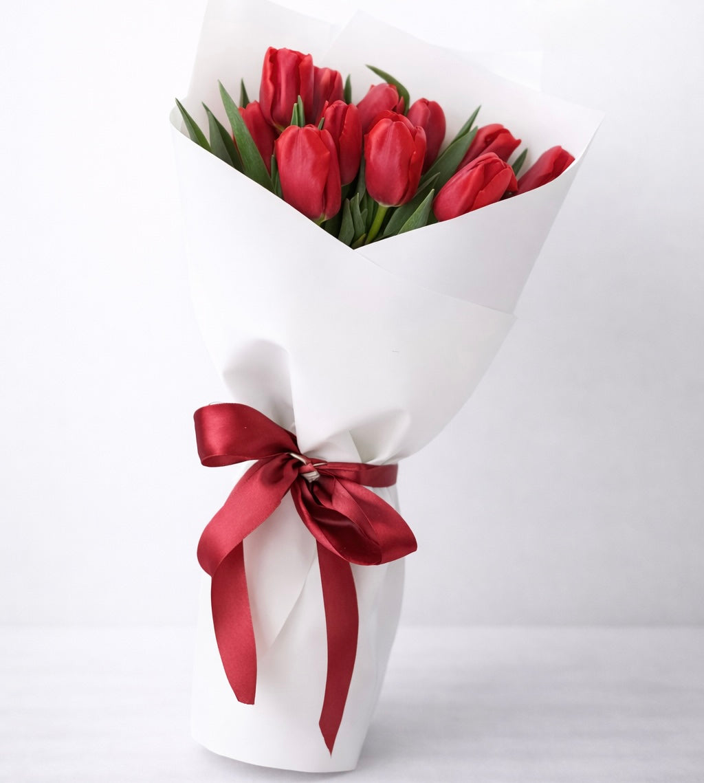 Red Tulip Bouquet