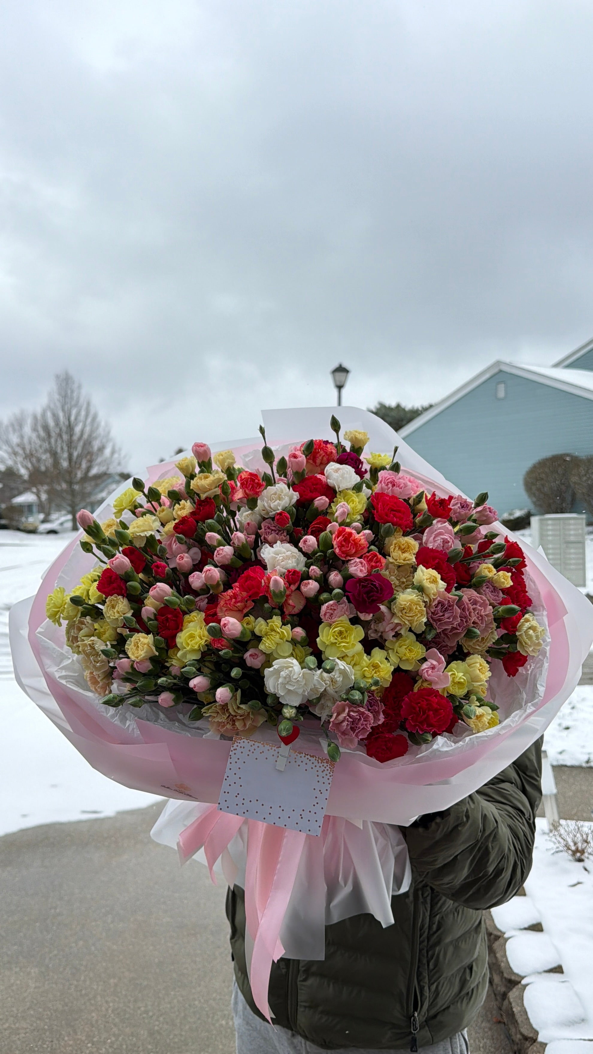 Grand Luxury Carnation Bouquet